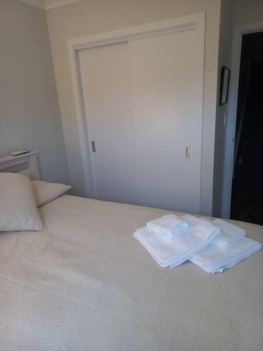 Cozy Is The Word Apartment Tauranga Luaran gambar