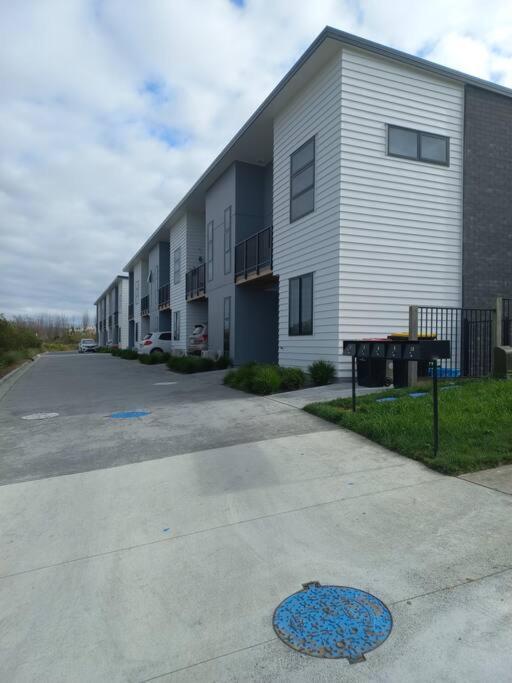Cozy Is The Word Apartment Tauranga Luaran gambar